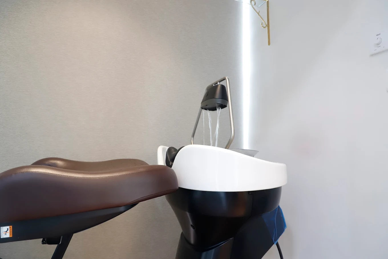 Korean Stem Cell Scalp Therapy: Express 6-Step Reset For One