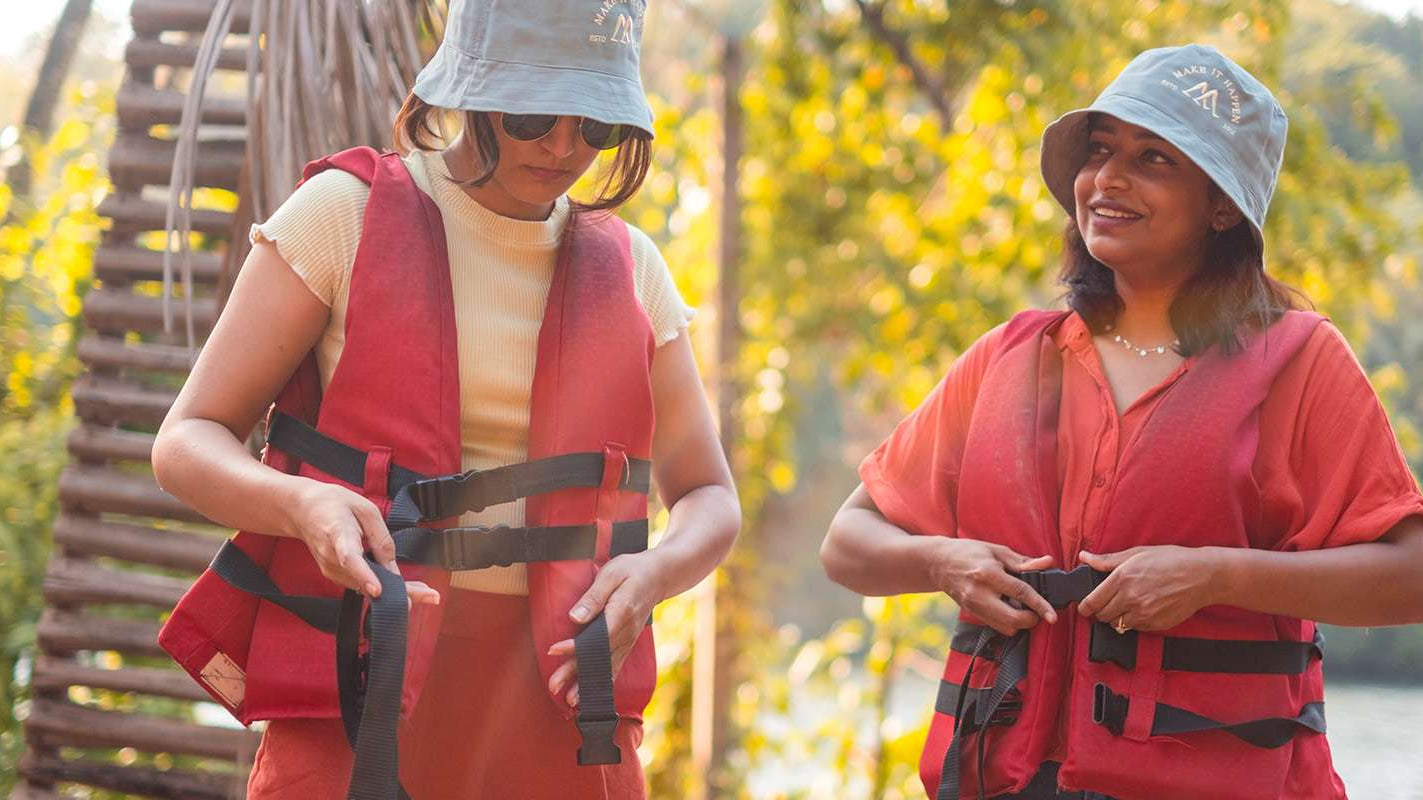 Backwater Kayaking: Chapora River Escape For Two