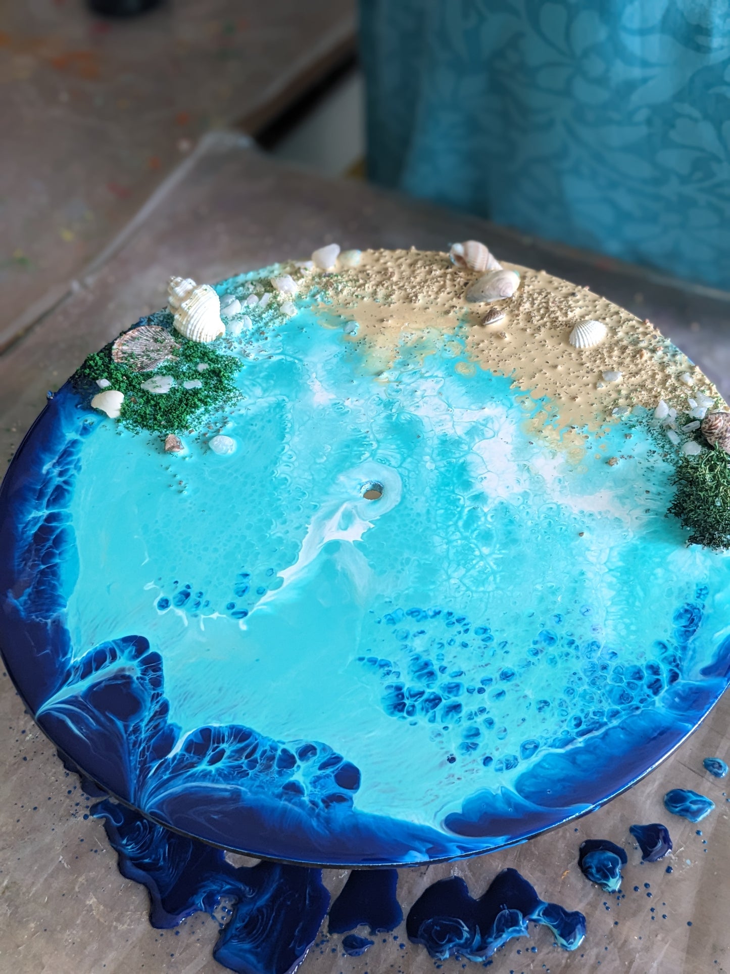 Create Your Own Resin Ocean Clock Experience For Two