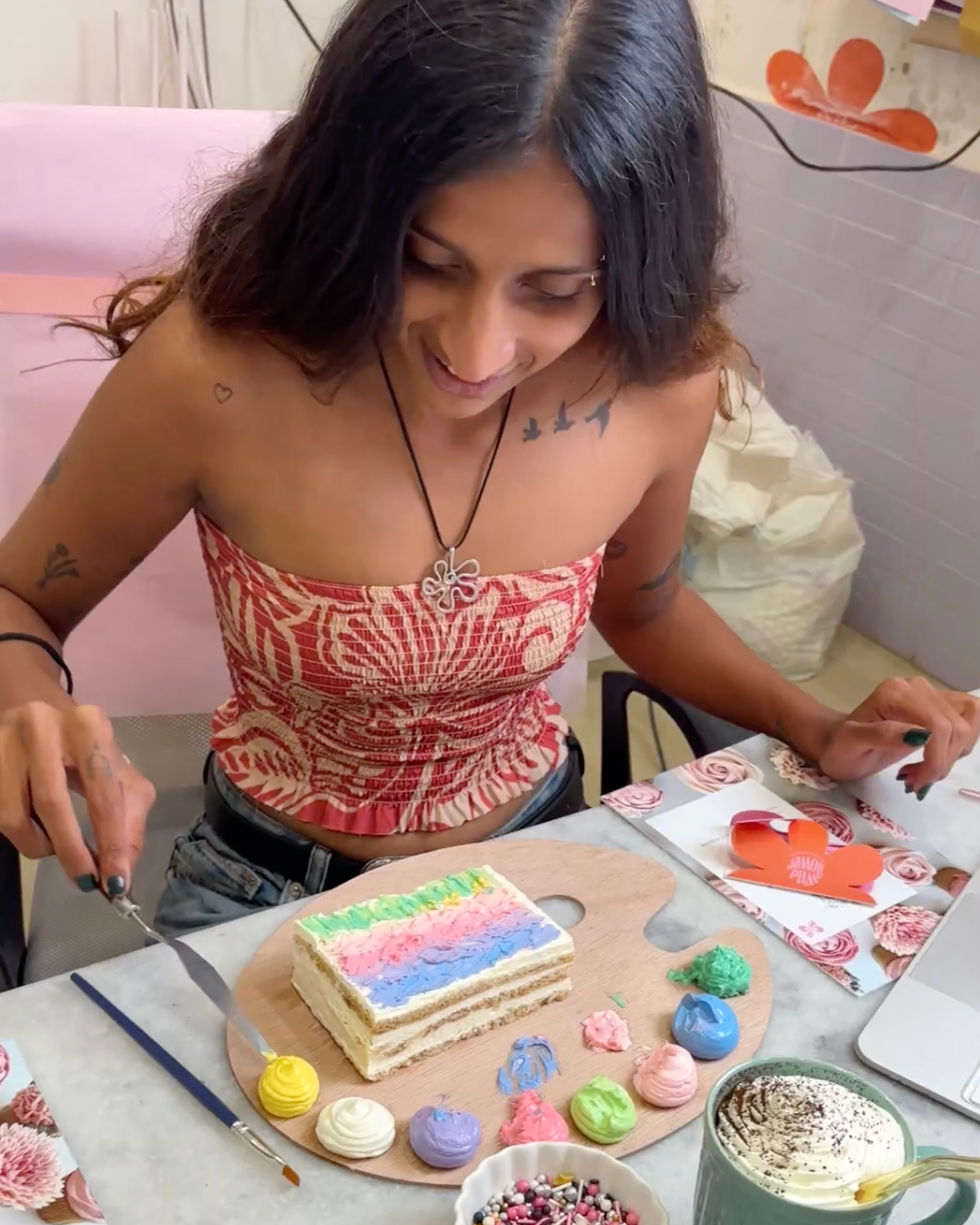 Sip & Paint Cake Painting Experience For Two