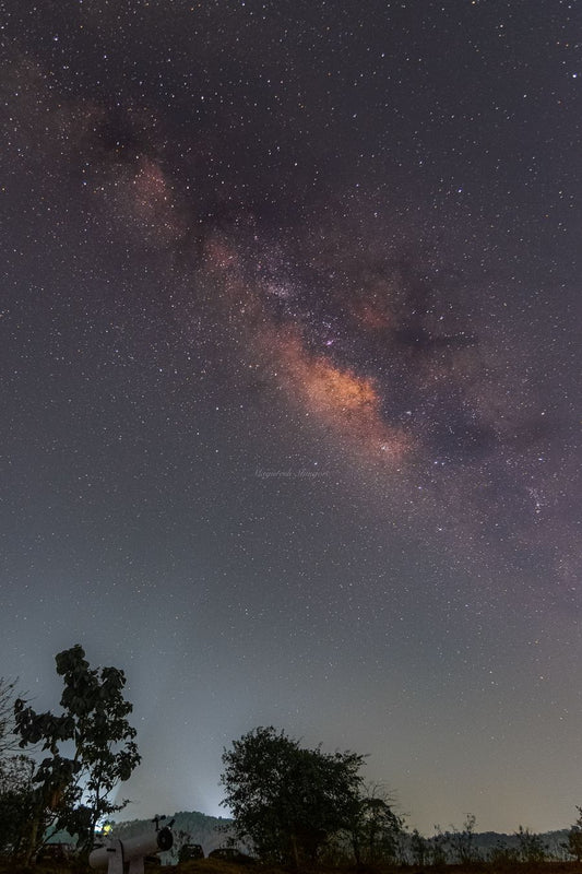 The Greatest Show on Earth – Stargazing Retreat For Two