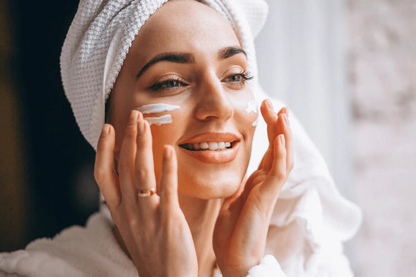 Glow & Detox: 7-Day Skin Reset Experience