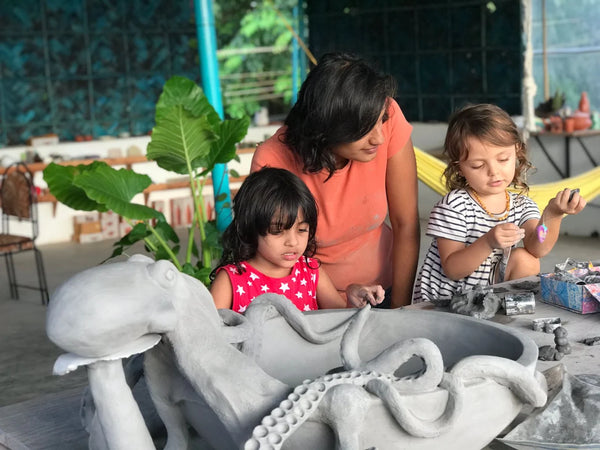 Hand-Building Pottery Workshop at Luneclay For One